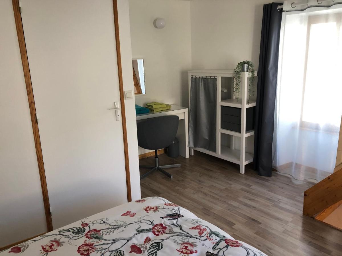 La Maisonnette Auvergnate Vertaizon Dış mekan fotoğraf
