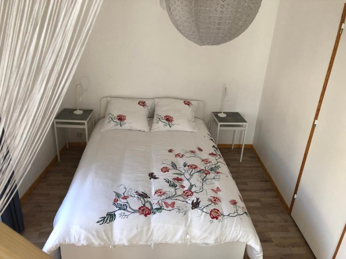 La Maisonnette Auvergnate Vertaizon Dış mekan fotoğraf