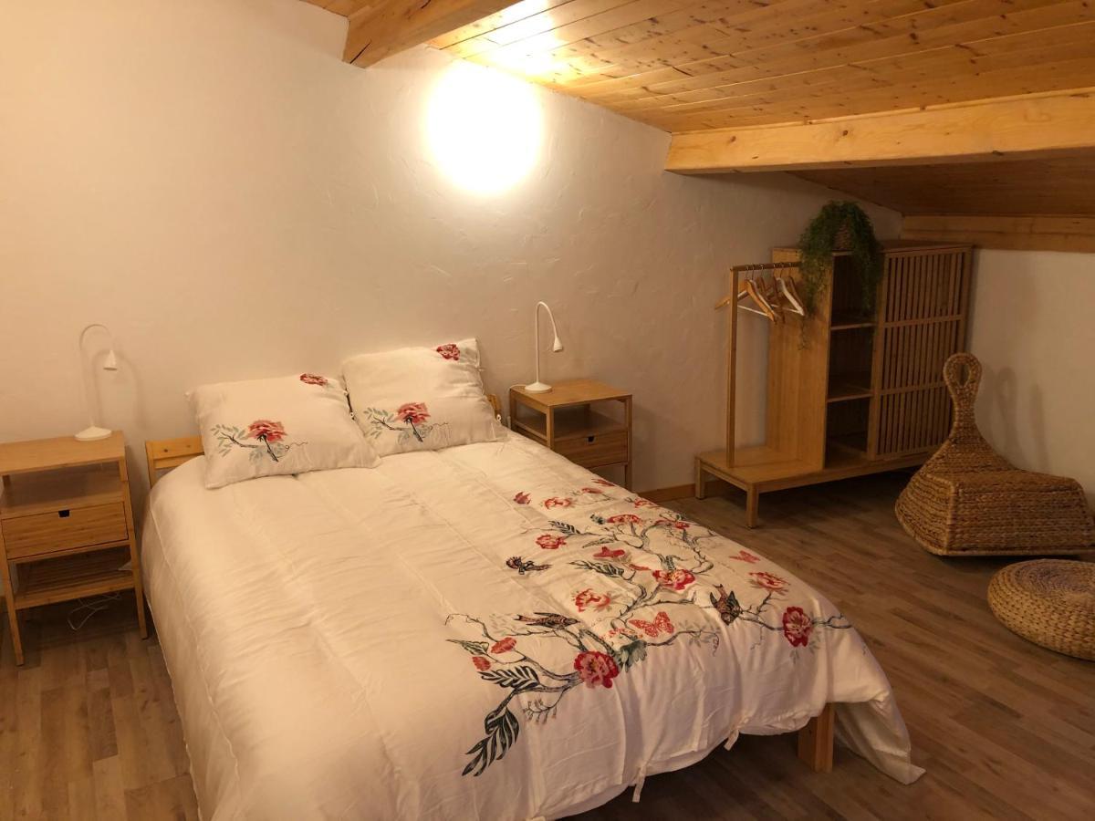 La Maisonnette Auvergnate Vertaizon Dış mekan fotoğraf